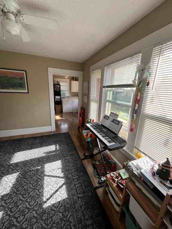 124 Nw 14th Ave - Photo 7 of 13