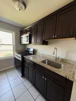 featured image of 237 Orange St