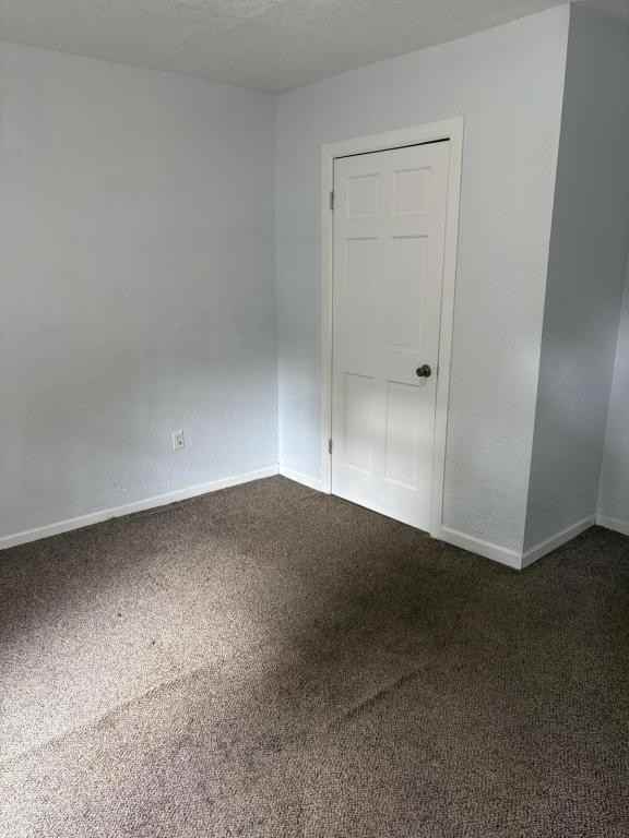 703 W 5th St - Photo 6 of 7