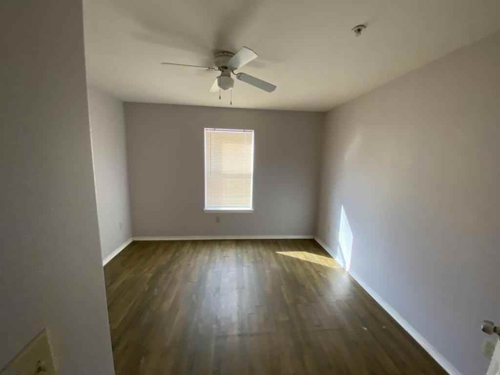 403 N 48th St - Photo 5 of 8