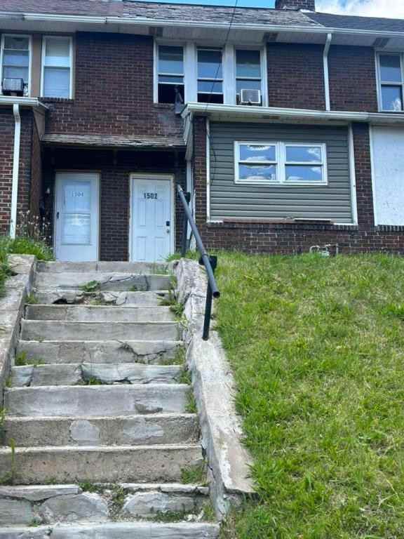 1502 Davis Ave - Photo 6 of 11