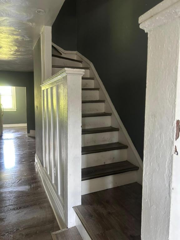 1502 Davis Ave - Photo 7 of 11
