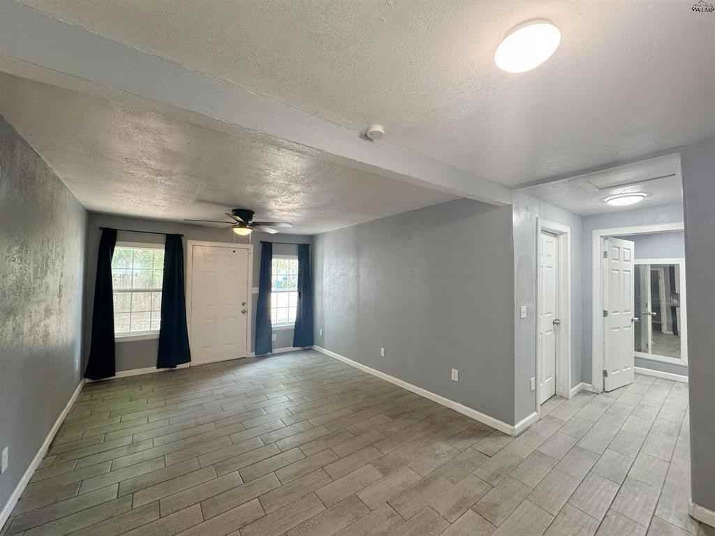 2142 Avenue F - Photo 2 of 16