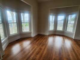 featured image of 175 S 1st St