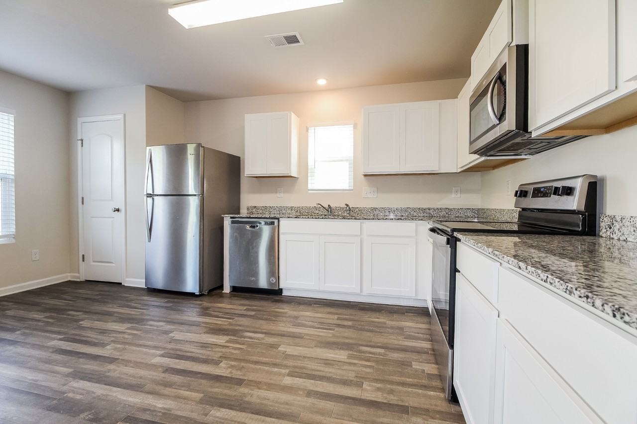 17 Carters Green Dr - Photo 7 of 16