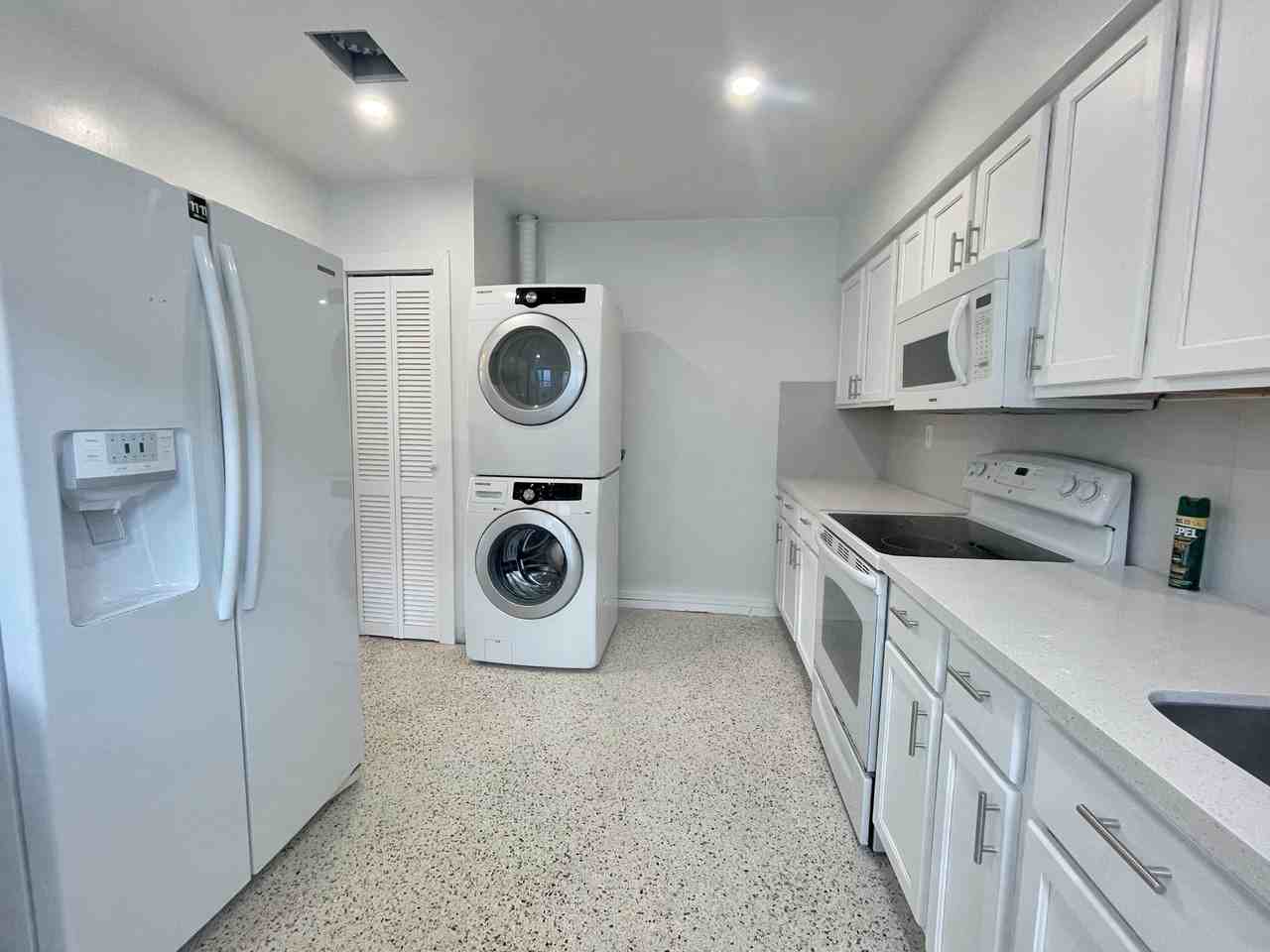 3574 Sw 25th Ter #1 - Photo 2 of 12