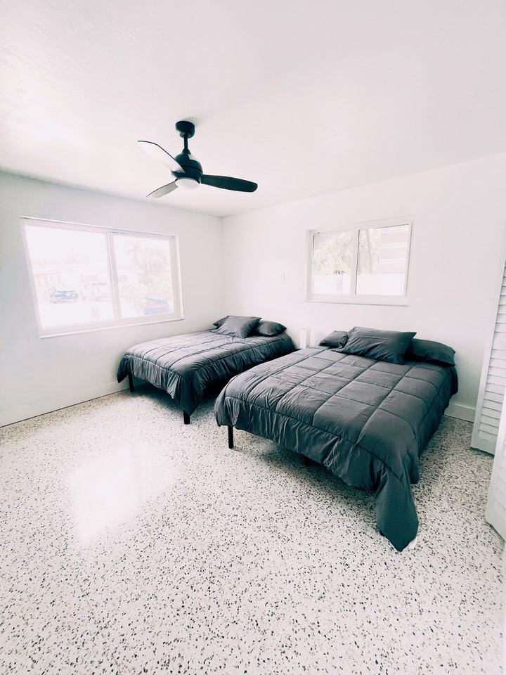 3574 Sw 25th Ter #1 - Photo 3 of 12