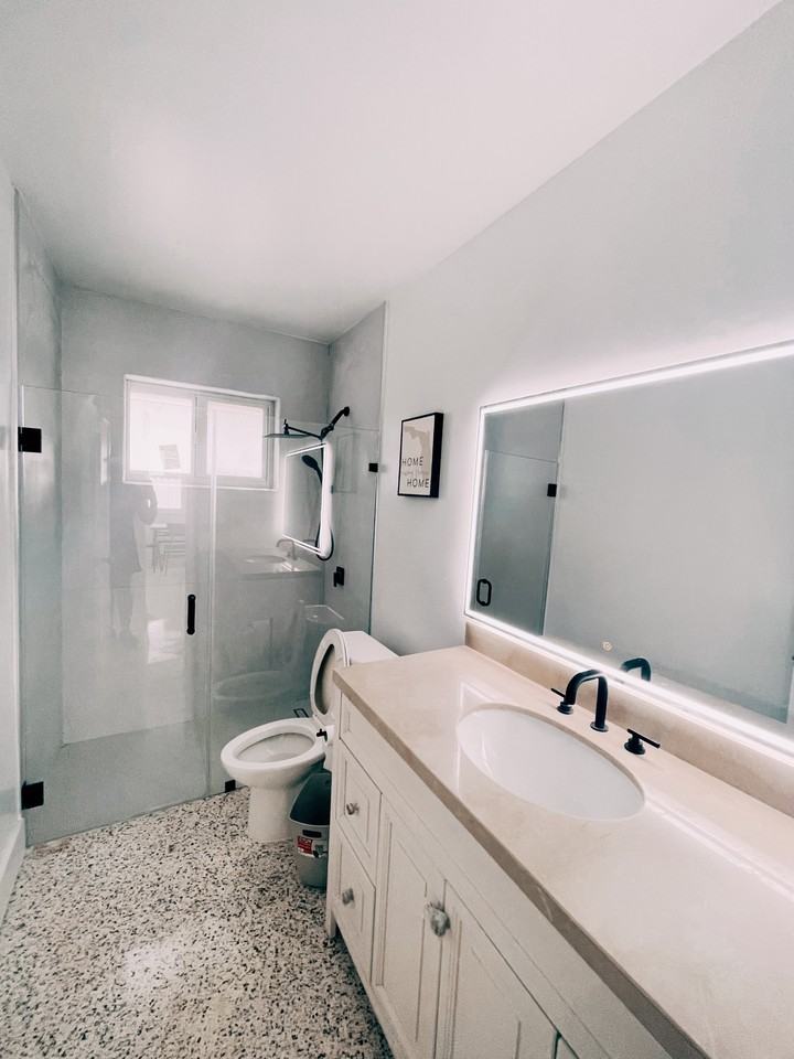 3574 Sw 25th Ter #1 - Photo 6 of 12