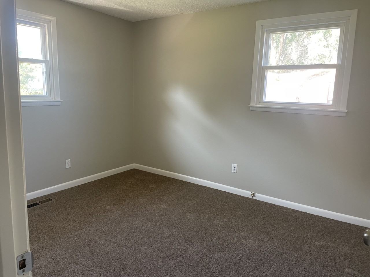 6031 Franklin Rd - Photo 5 of 11