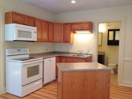featured image of 9 Warren St #1