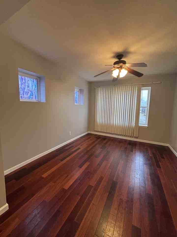 3637 Chippewa St #2E - Photo 3 of 9