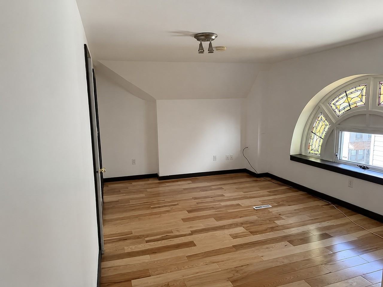 37 S Main St #12 - Photo 2 of 6