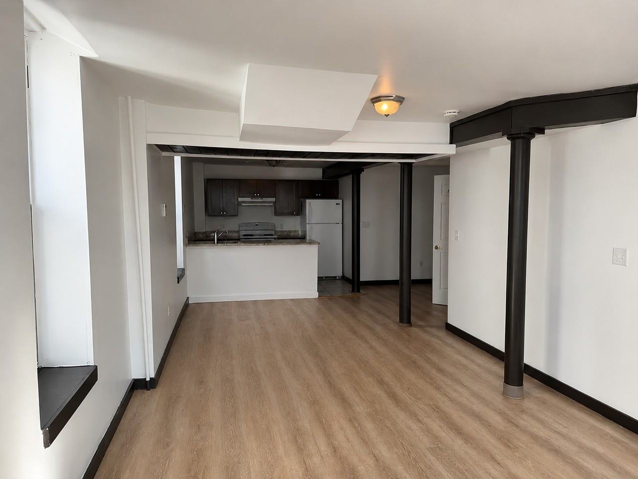 37 S Main St #12 - Photo 4 of 6