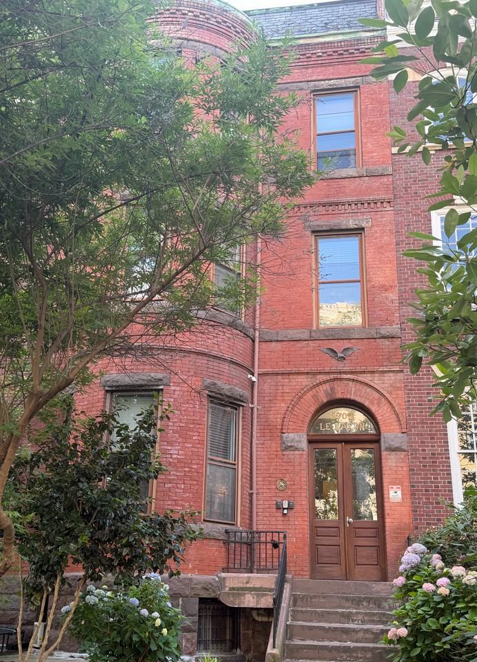 1702 16th St Nw #3 - Photo 6 of 6