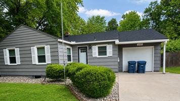 featured image of 5309 W 71st St