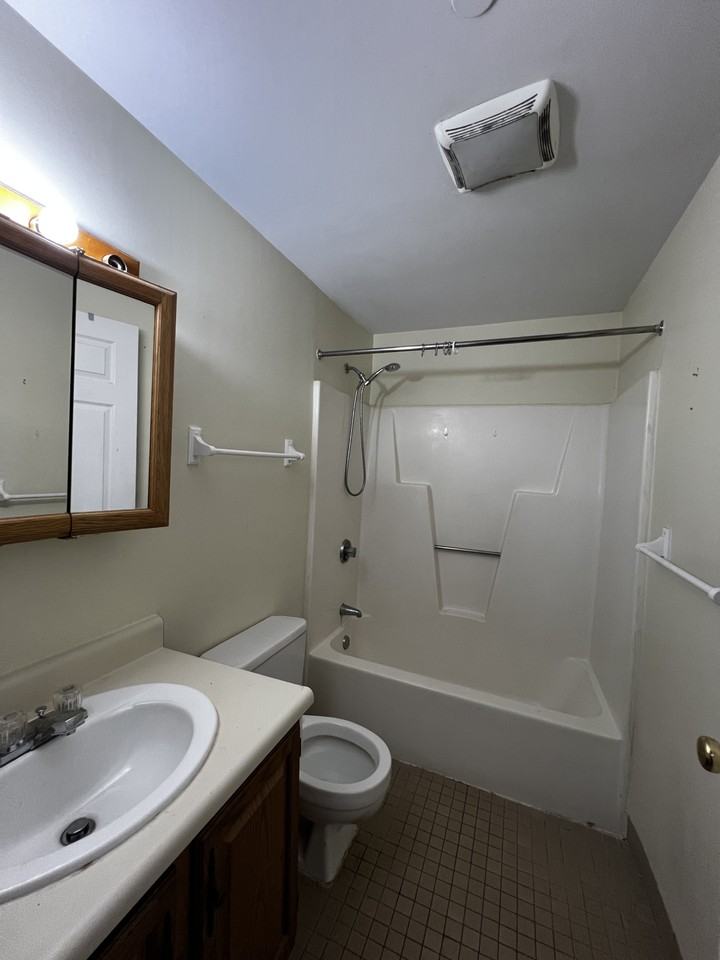 67 Washington St #204J - Photo 3 of 6