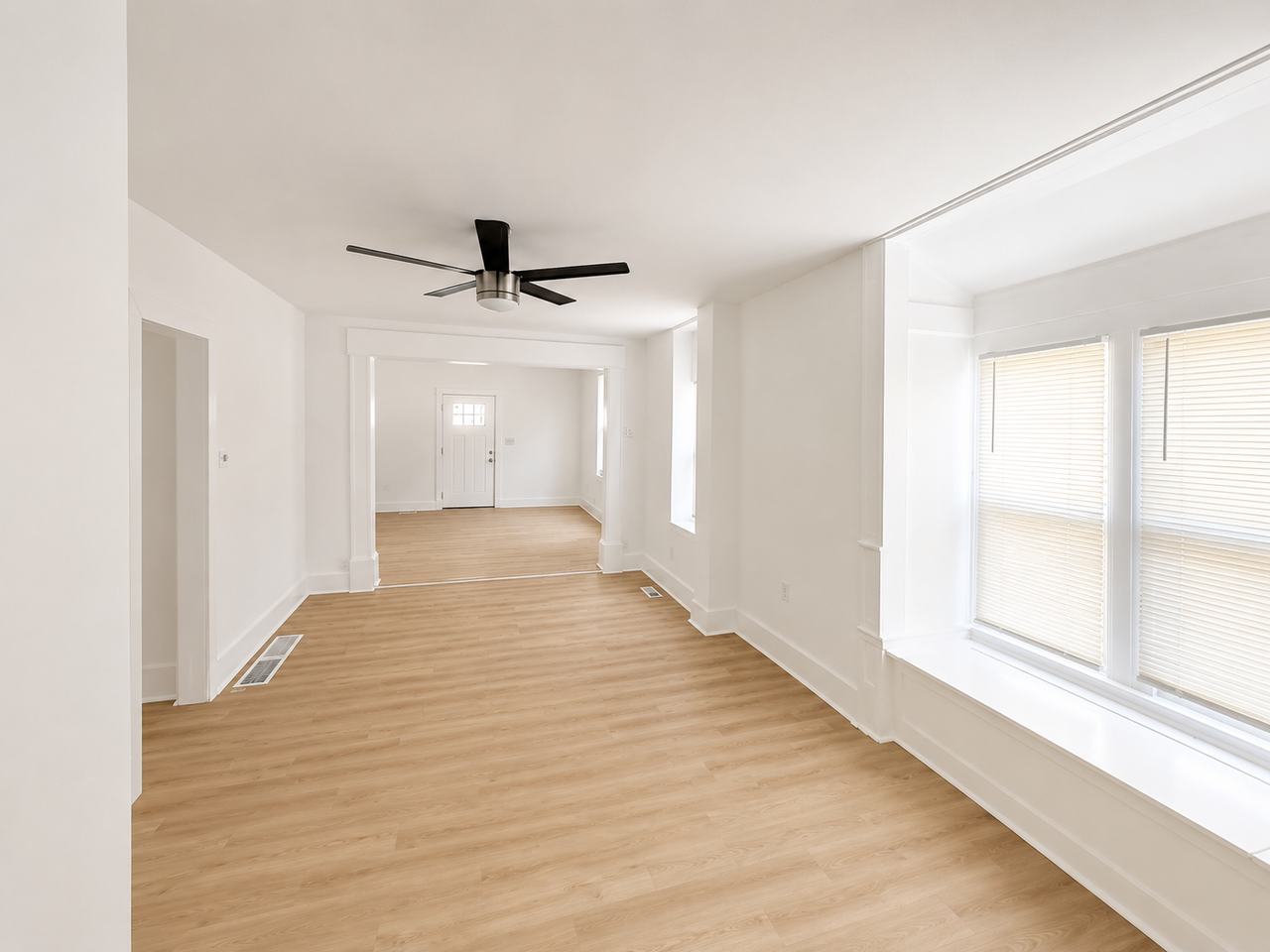 741 Walnut St - Photo 5 of 16