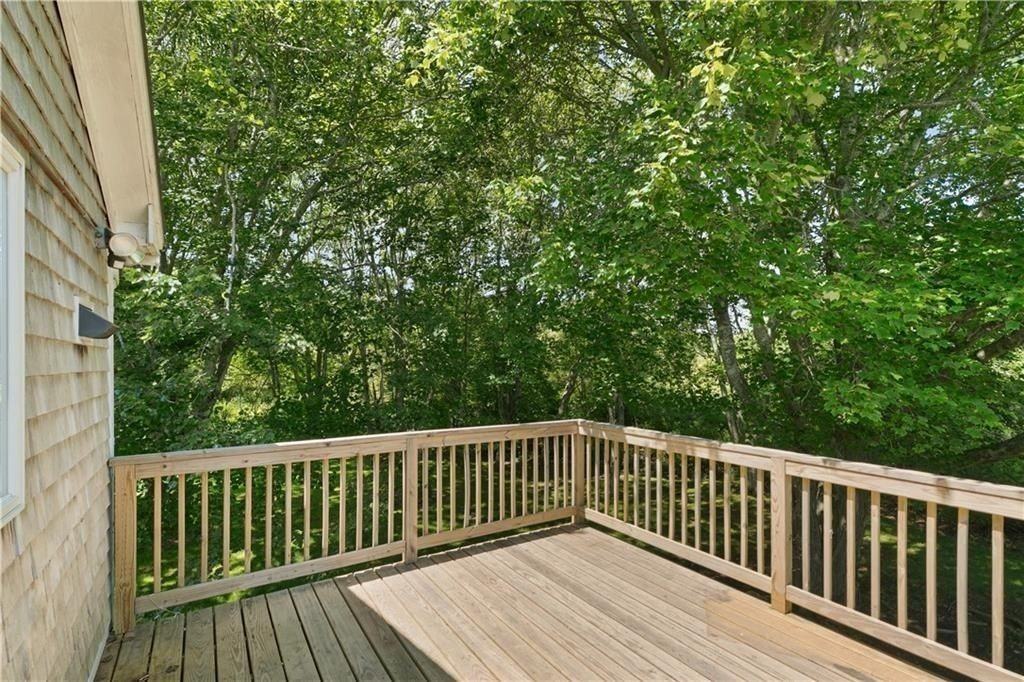 32 Prince Henry Ave - Photo 4 of 19