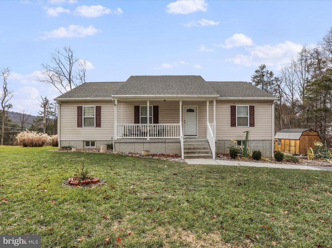 159 Mountain View Dr