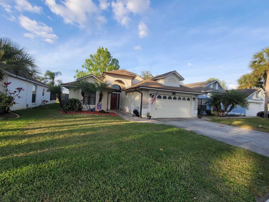 2371 Piedmont Lakes Blvd - Photo 2 of 50