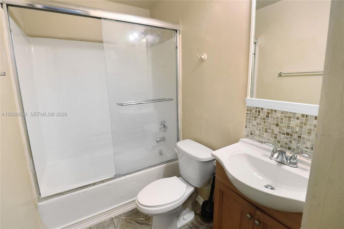 2235 Nw 59th Way - Photo 4 of 14