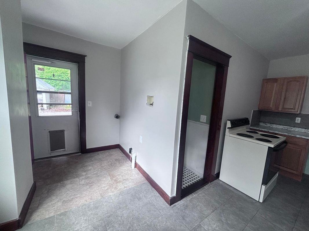 32 Linnell St - Photo 4 of 16