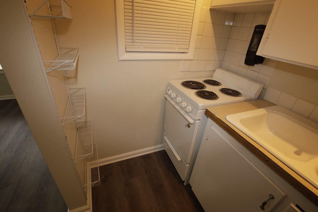 108 N Cleveland Ave #1 - Photo 7 of 8