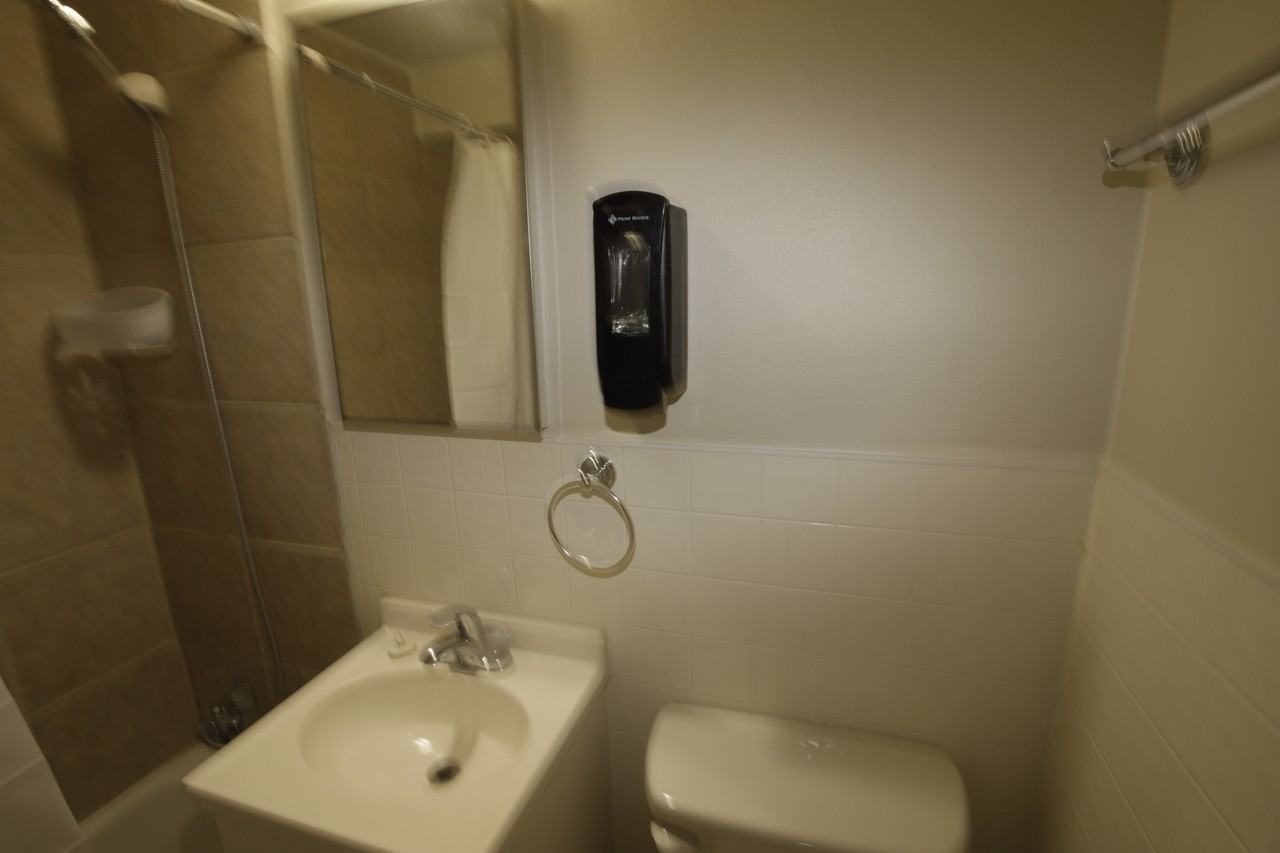 108 N Cleveland Ave #1 - Photo 3 of 8