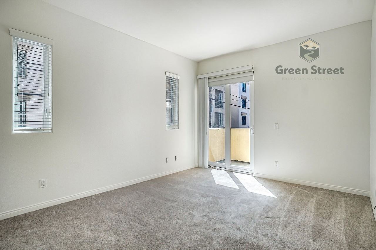 4057 1st Ave #9 - Photo 4 of 23