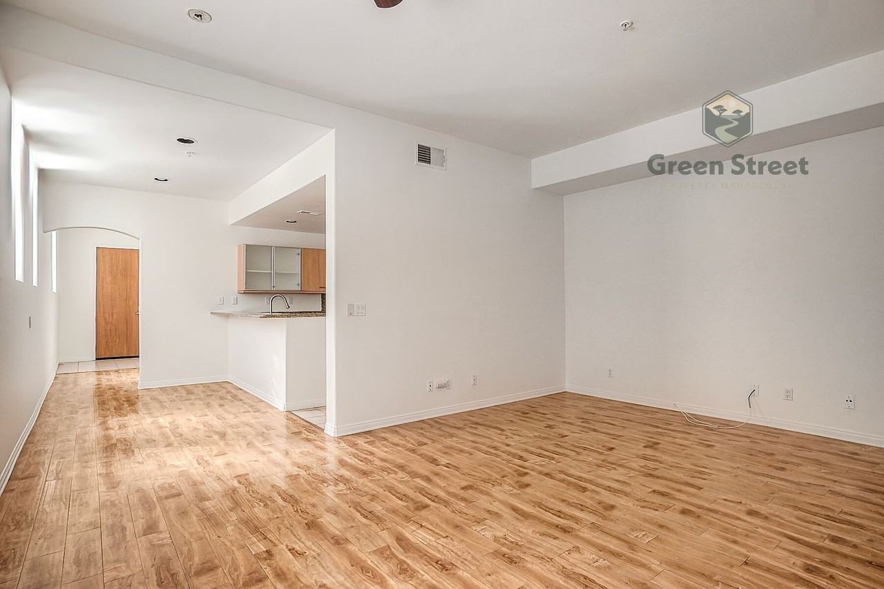 4057 1st Ave #9 - Photo 7 of 23