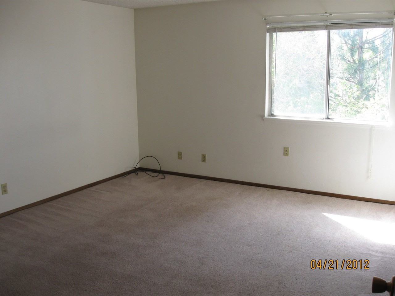 17600 E Loyola Dr - Photo 6 of 10