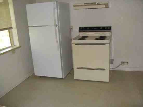 2233 W Parkhill Ave - Photo 6 of 24