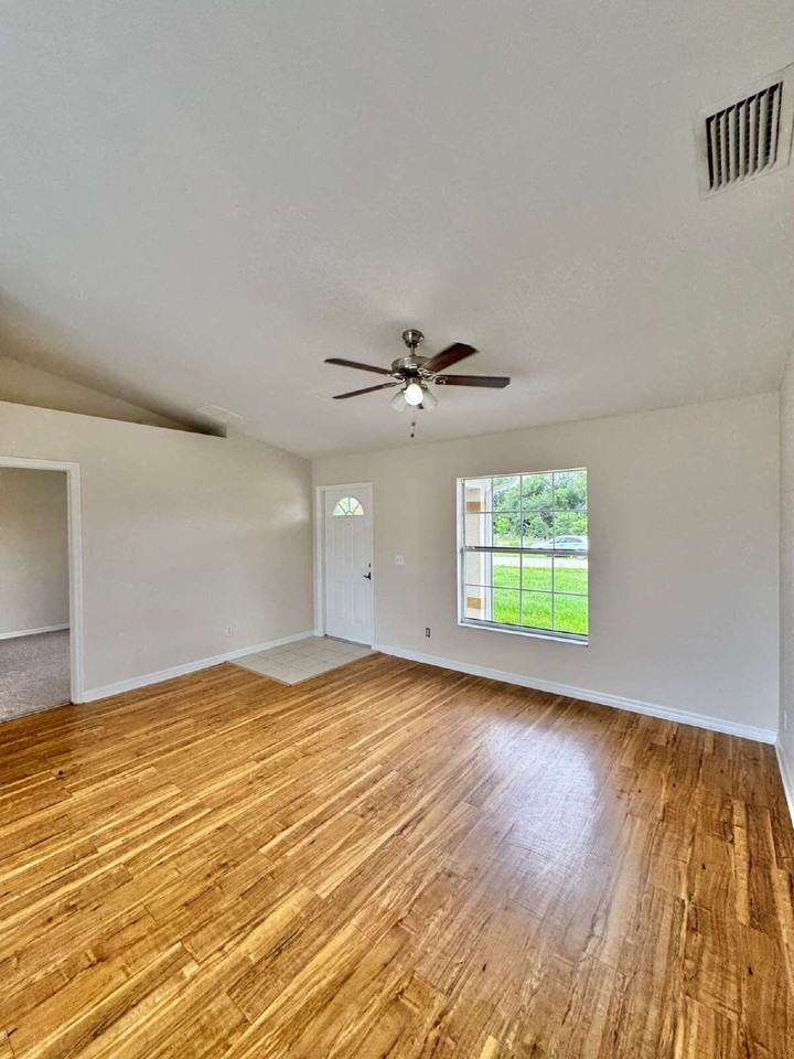 4421 25th St Sw - Photo 5 of 27