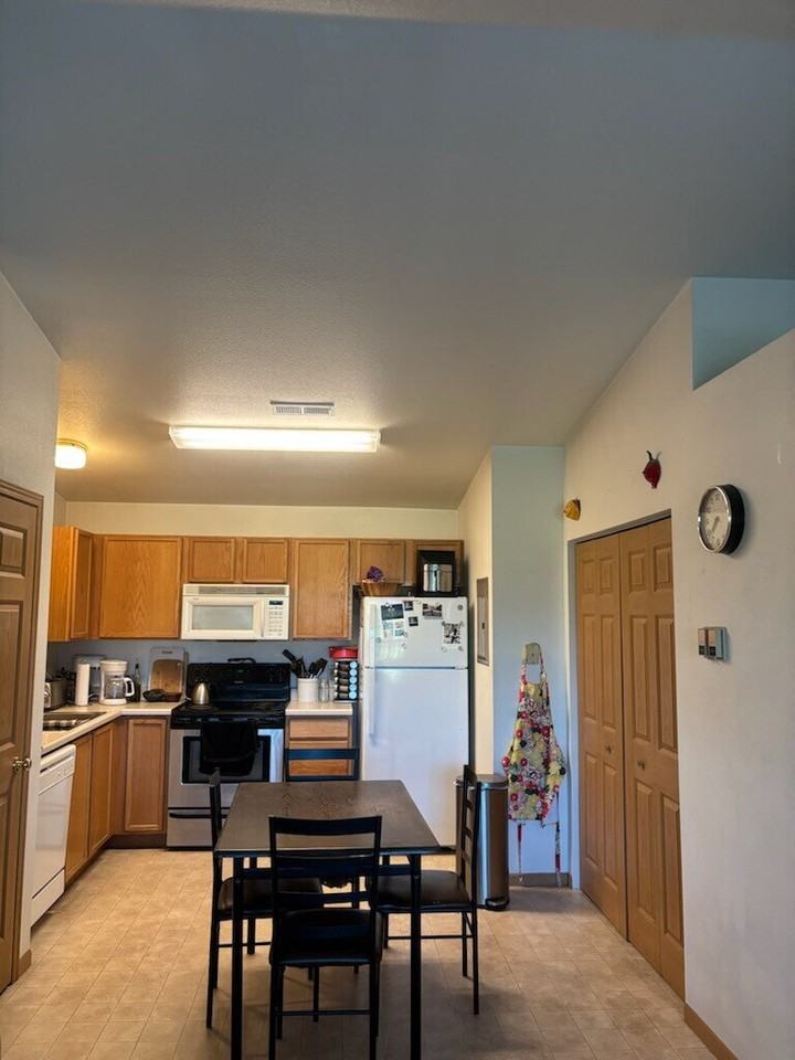 3505D Fallon St - Photo 5 of 5