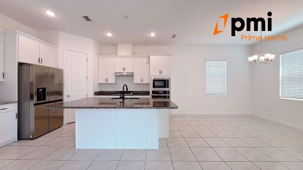 2252 Emerald Springs Dr - Photo 7 of 48