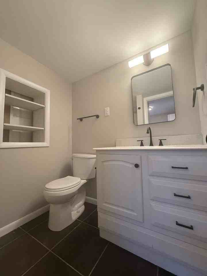 80-82 North 5th Avenue - Photo 6 of 22