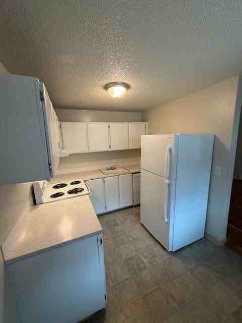 13746 Se Powell Blvd #16 - Photo 4 of 7