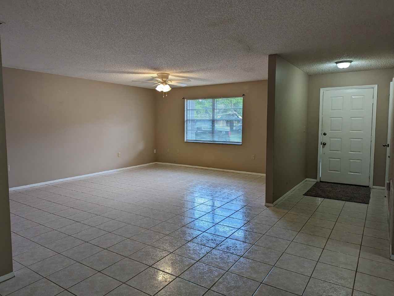 883 Bartel Ln - Photo 3 of 15