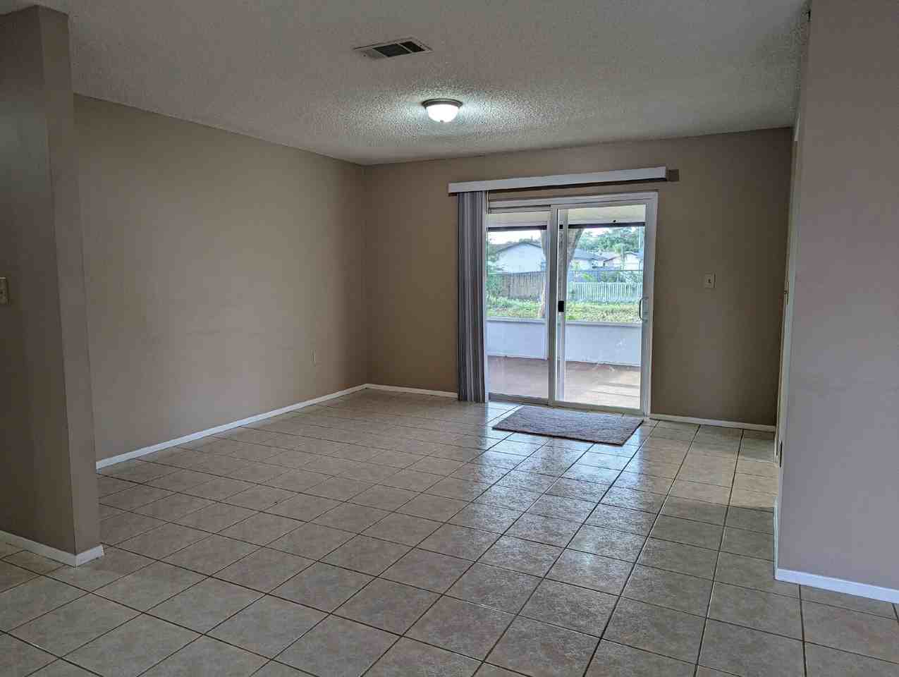 883 Bartel Ln - Photo 4 of 15