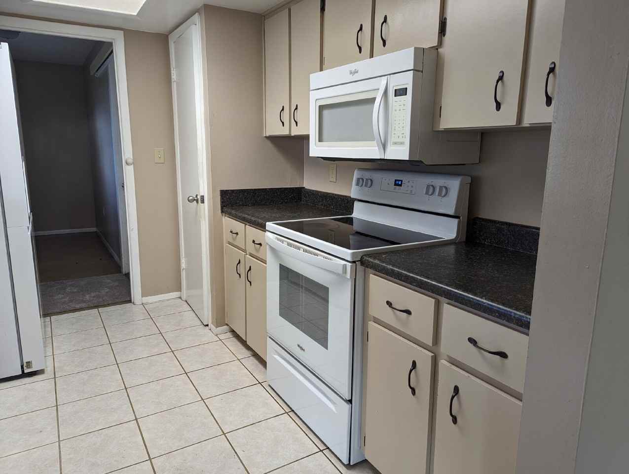 883 Bartel Ln - Photo 5 of 15