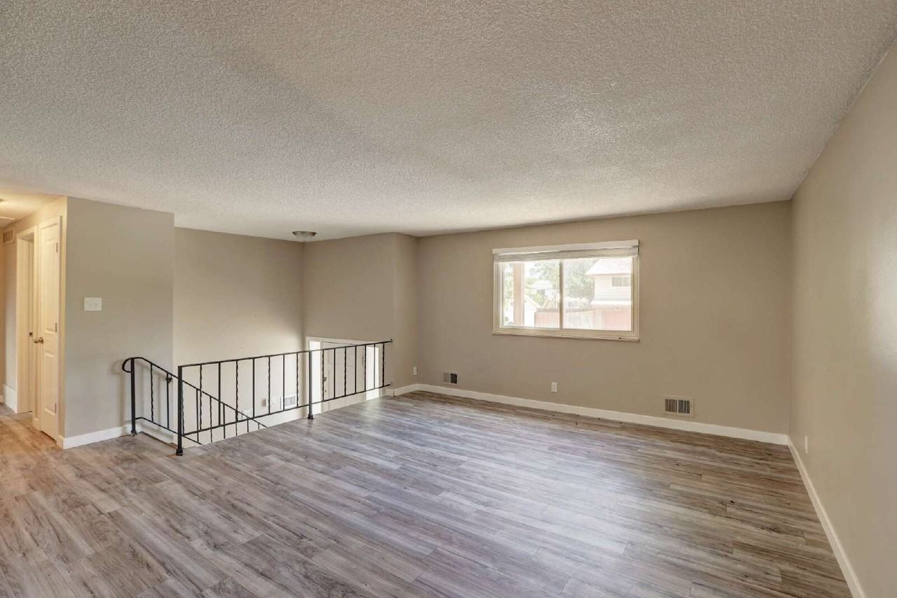 5053 Tucson Way - Photo 7 of 35