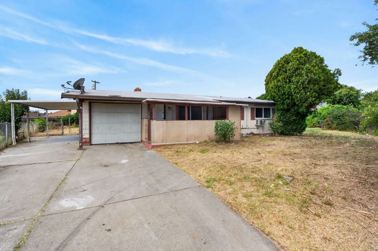 6428 Tapo Ct - Photo 2 of 39