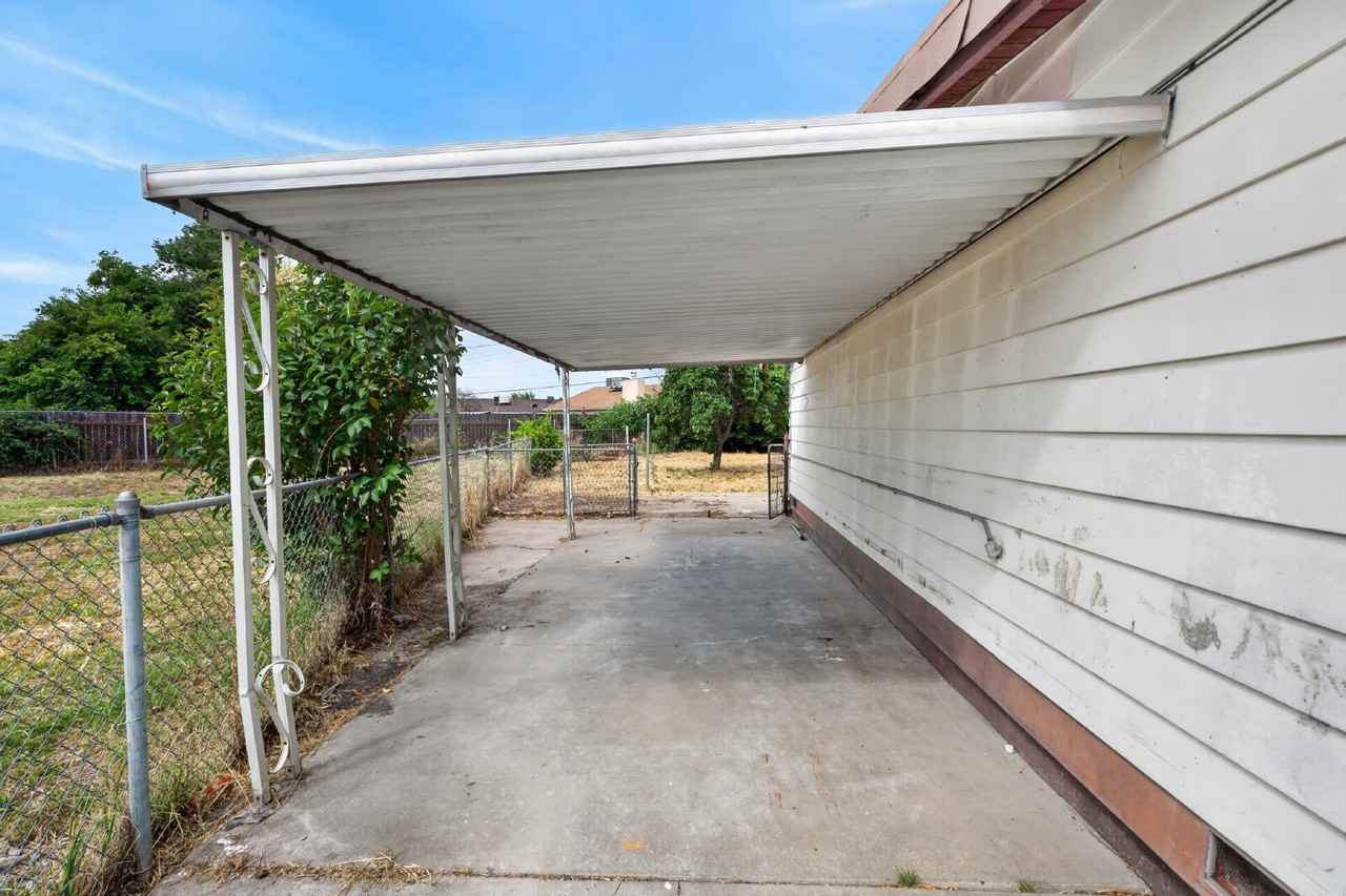 6428 Tapo Ct - Photo 7 of 39