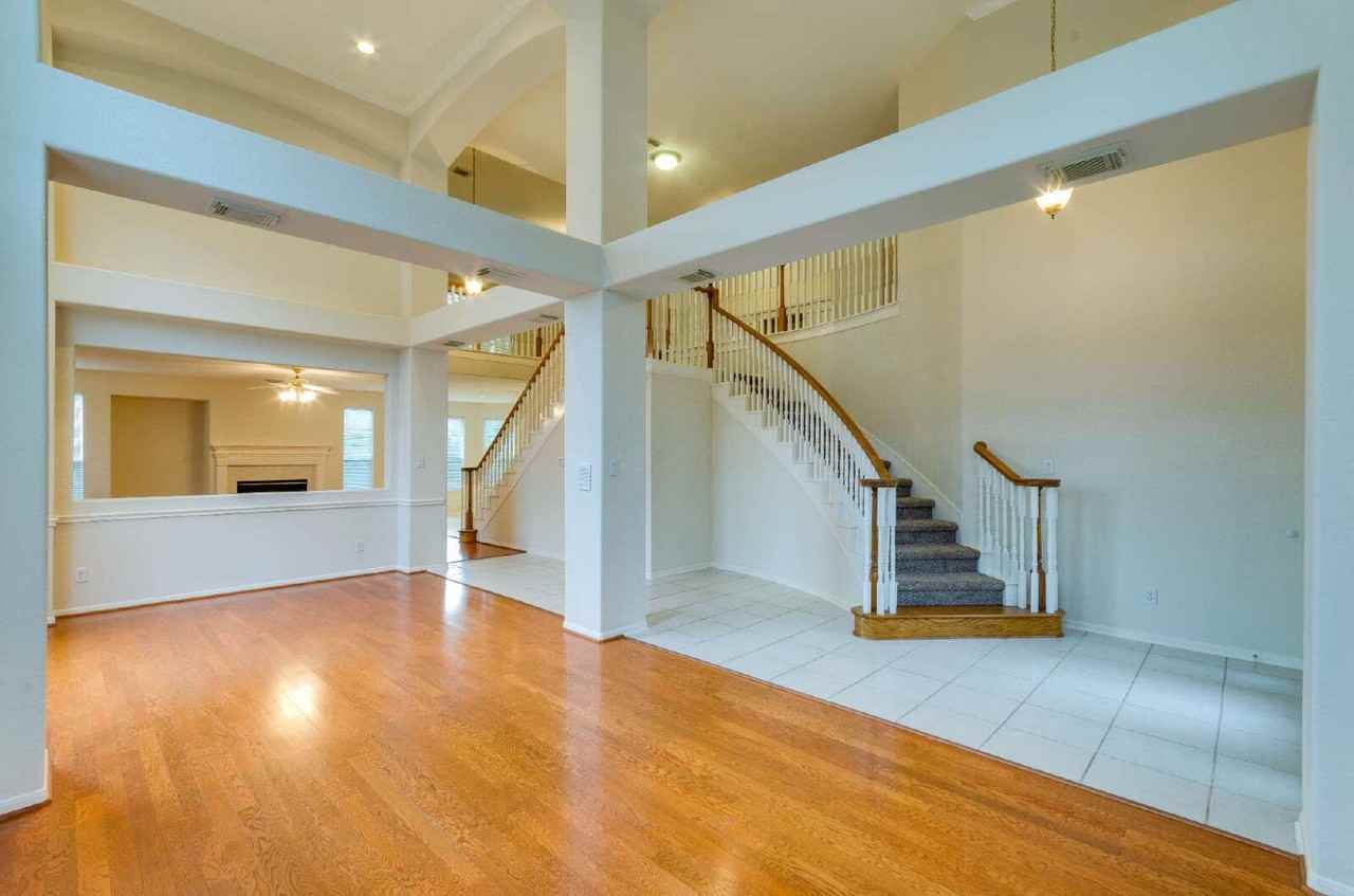 4019 Angel Springs Dr - Photo 5 of 50