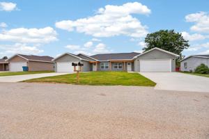 featured image of 152 Ruby Ln