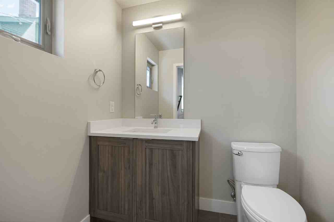 2814 Federal Blvd - Photo 4 of 29