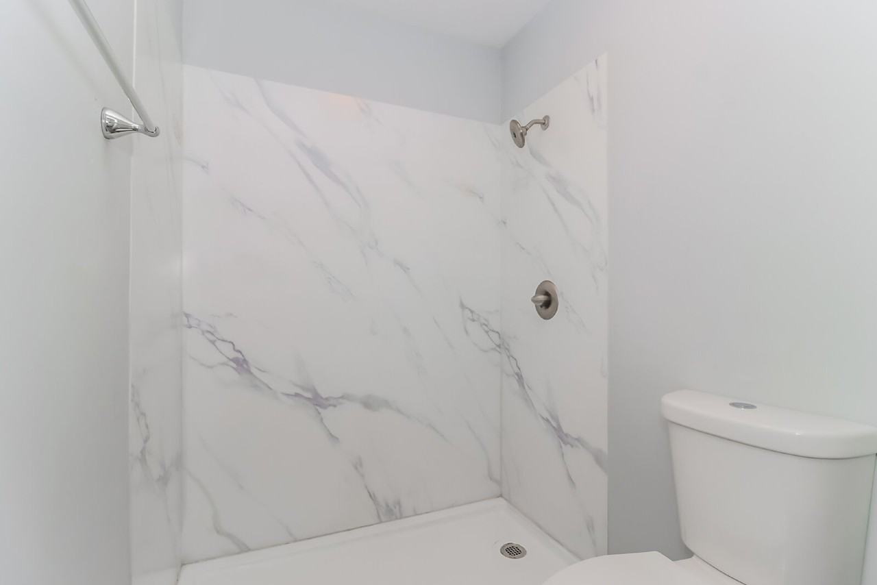 2325 15th Street Hickory- Studio Apartment - Photo 3 of 12