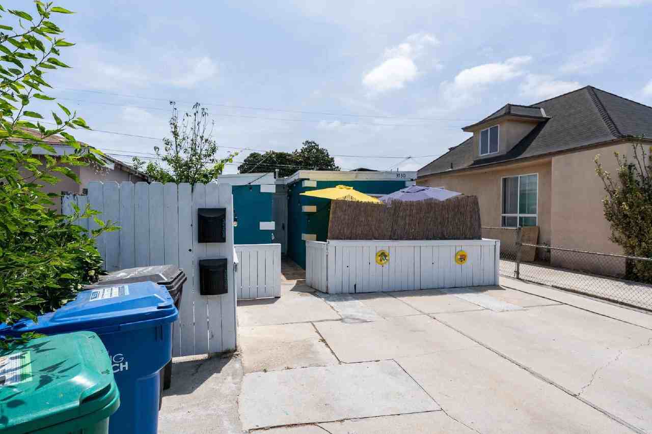 3532 Baltic Ave - Photo 5 of 28