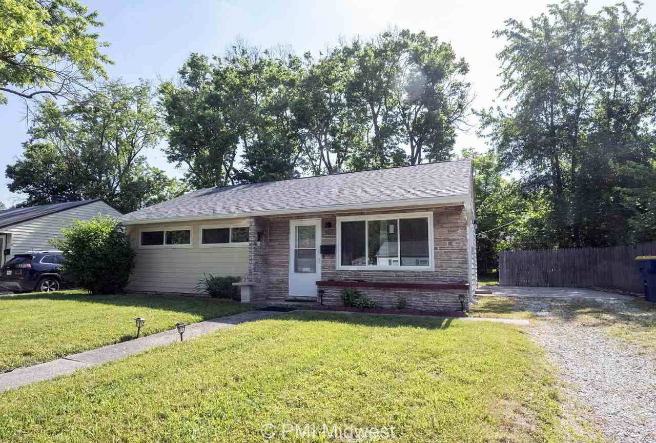4627 Karen Dr