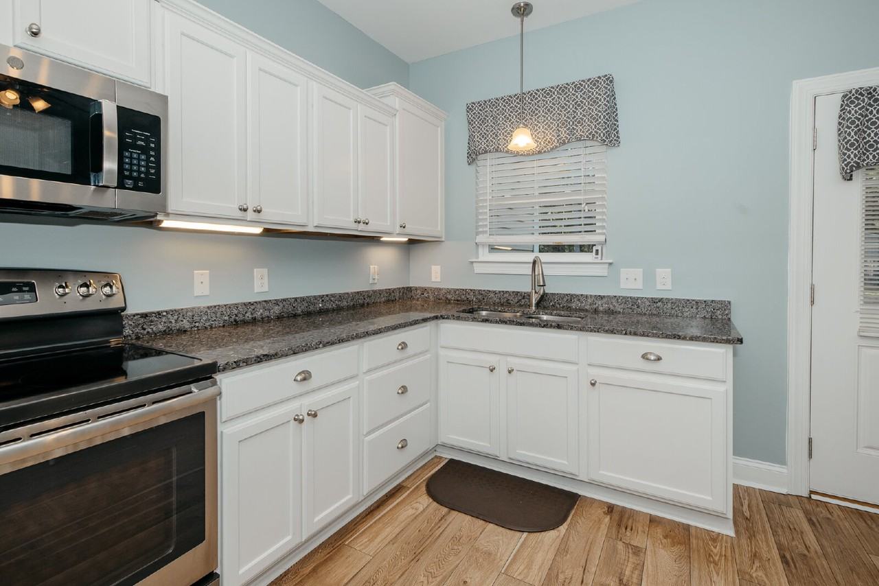 507 Summerset Ln - Photo 4 of 15